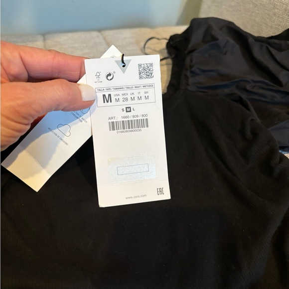 Women's Black Zara Cropped Top - Size Medium NWT - Picture 5 of 13